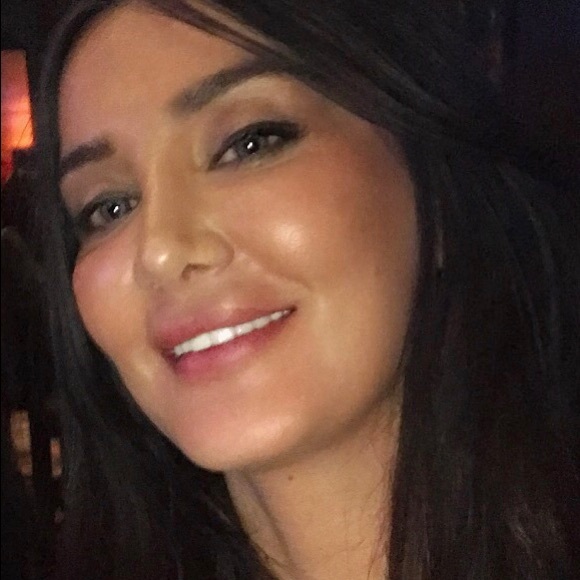 Meet your Posher, Shae - Picture 1 of 1